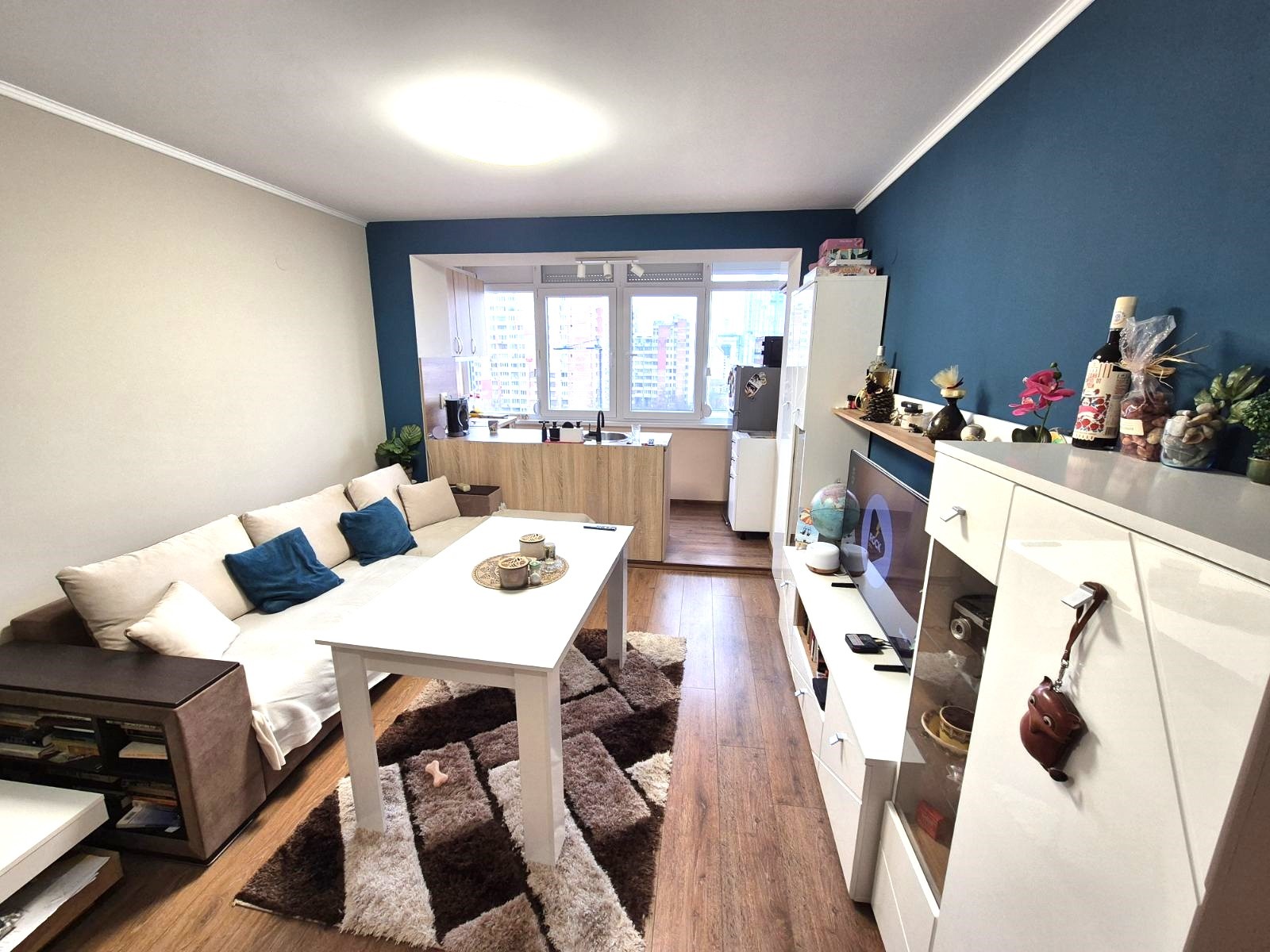 Продава 2-СТАЕН, гр. София, Света Троица, снимка 2 - Апартаменти - 53856751