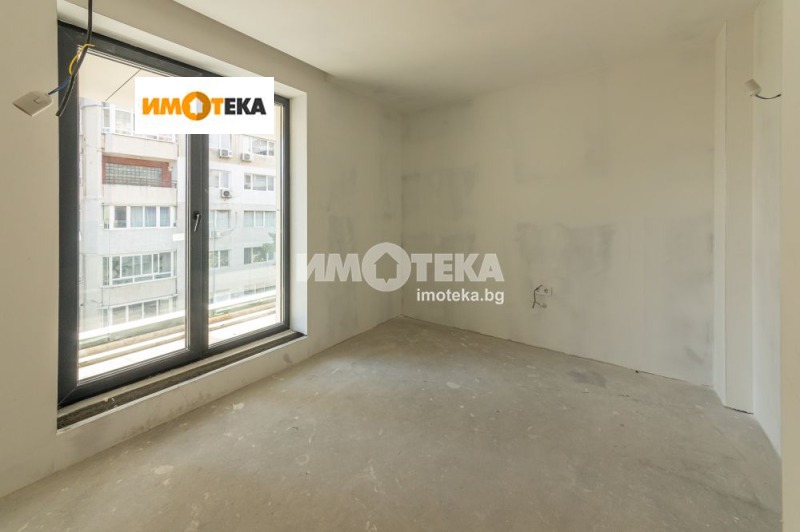 In vendita  2 camere da letto Varna , Sportna zala , 121 mq | 59054569 - Immagine [11]