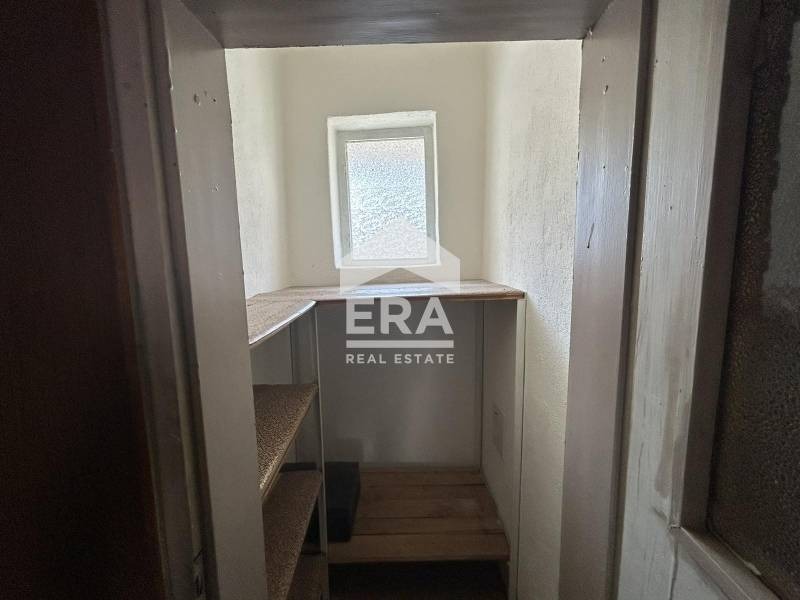 Продава ЕТАЖ ОТ КЪЩА, гр. Хасково, Хисаря, снимка 12 - Етаж от къща - 53643777