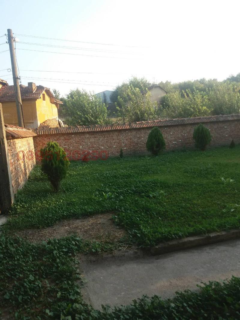 Продава КЪЩА, гр. Гулянци, област Плевен, снимка 6 - Къщи - 52784557