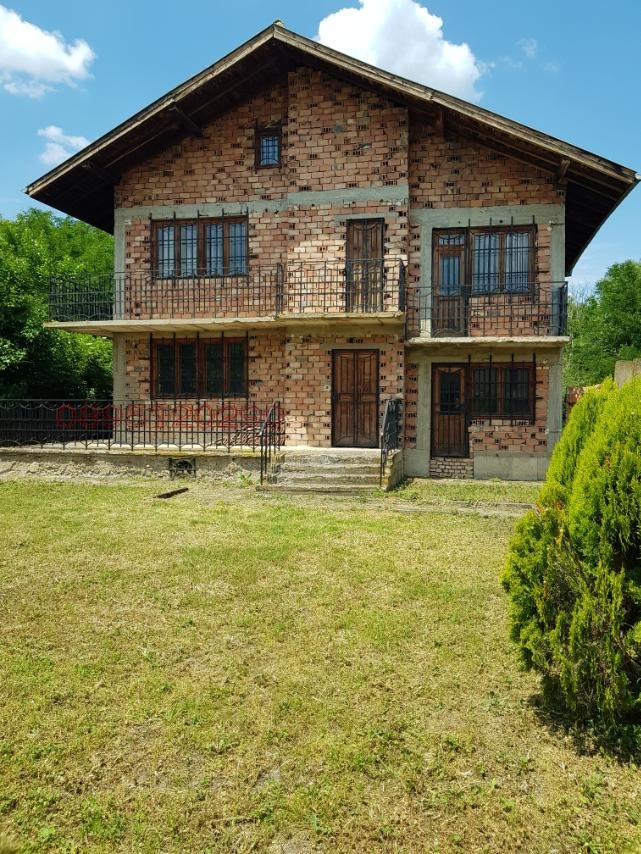 Продава КЪЩА, гр. Гулянци, област Плевен, снимка 14 - Къщи - 52784557