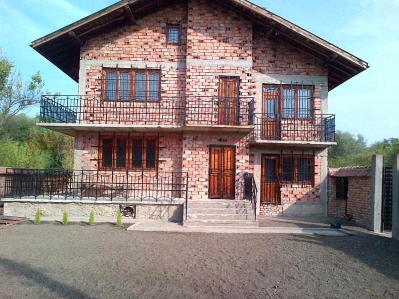 Продава КЪЩА, гр. Гулянци, област Плевен, снимка 9 - Къщи - 52784557