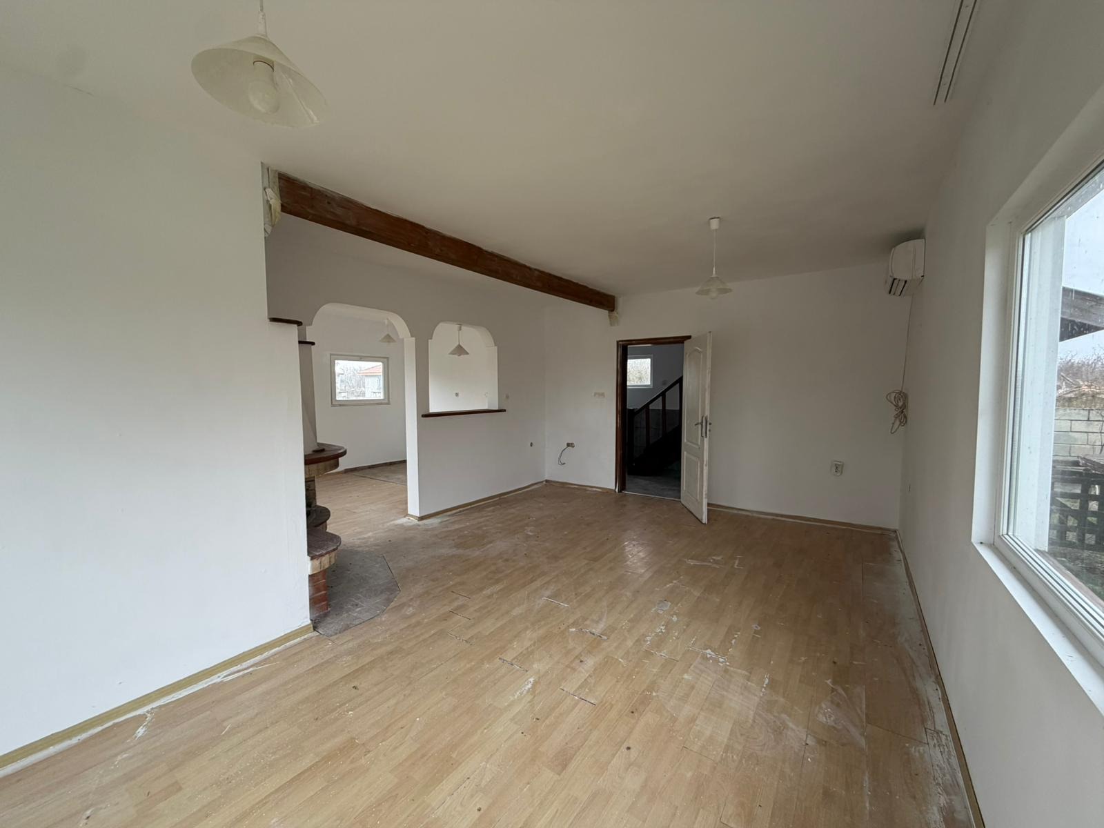 Продава КЪЩА, гр. Балчик, област Добрич, снимка 6 - Къщи - 54065167