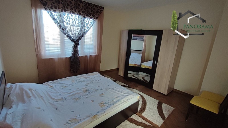 Продава 2-СТАЕН, град Шумен, Център • 115000 € • 91560850 — Holmes.bg