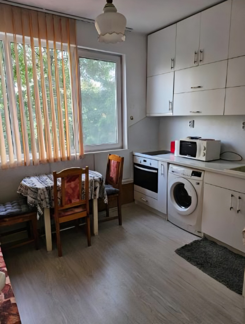 Продава 2-СТАЕН, гр. Шумен, Херсон, снимка 2 - Апартаменти - 52300645