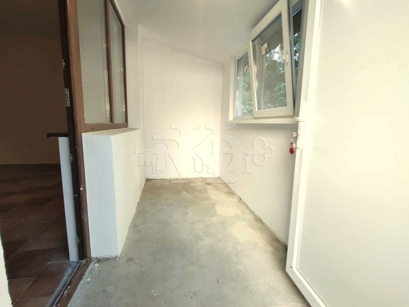 Продава  3-стаен град Добрич , Център , 80 кв.м | 78202817 - изображение [11]