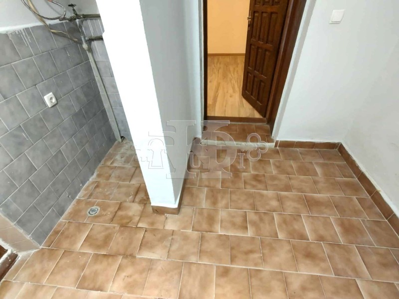 Продава  3-стаен град Добрич , Център , 80 кв.м | 78202817 - изображение [4]