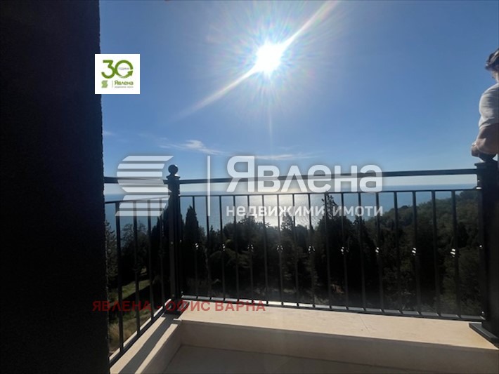 Продава 3-СТАЕН, гр. Варна, Галата, снимка 3 - Апартаменти - 54372402