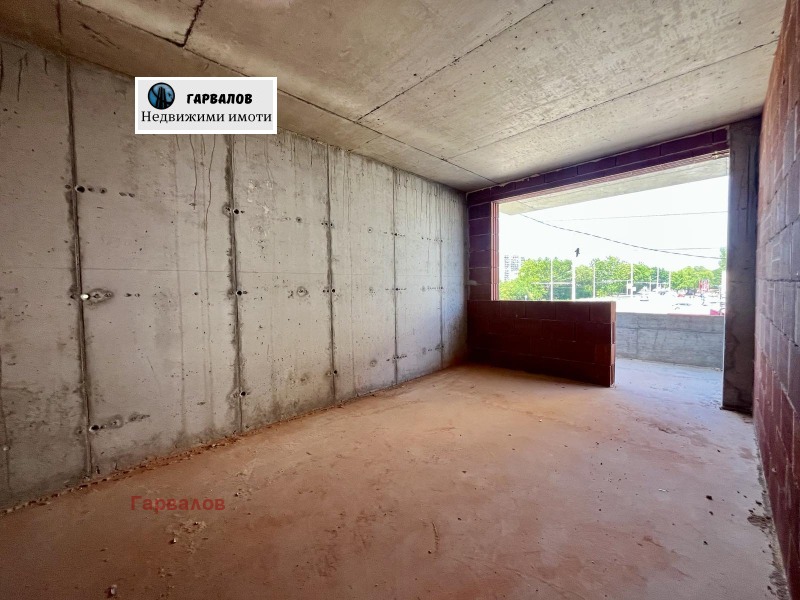Продава  4-стаен град Русе , Родина 1 , 127 кв.м | 60214922 - изображение [3]