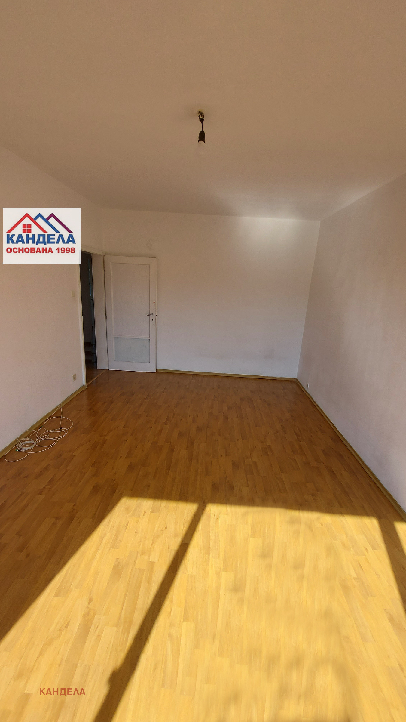 Продава 2-СТАЕН, гр. Пловдив, Христо Смирненски