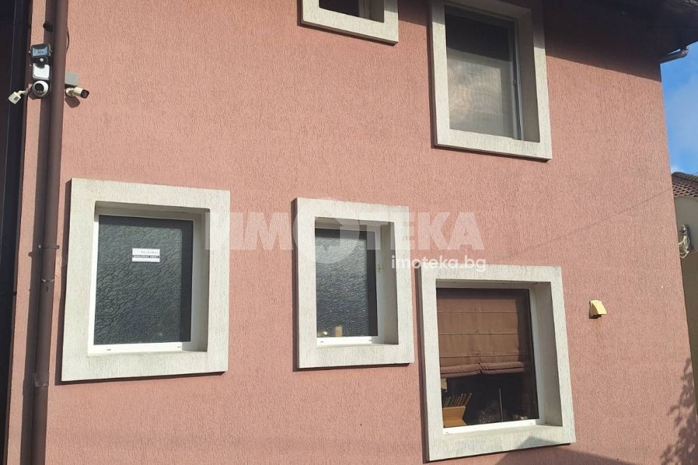 Продава КЪЩА, гр. Варна, м-т Манастирски рид