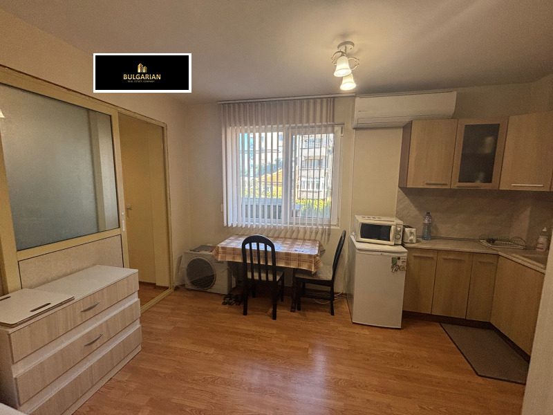 Till salu  Studio Plovdiv , Jujen , 53 kvm | 55128626 - bild [2]