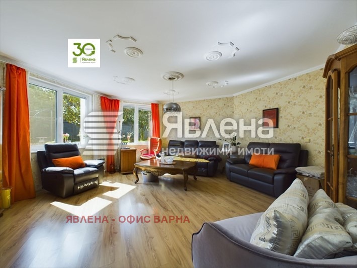 Продава КЪЩА, област Варна, с. Осеново • 315000 € • 42675815 — Holmes.bg