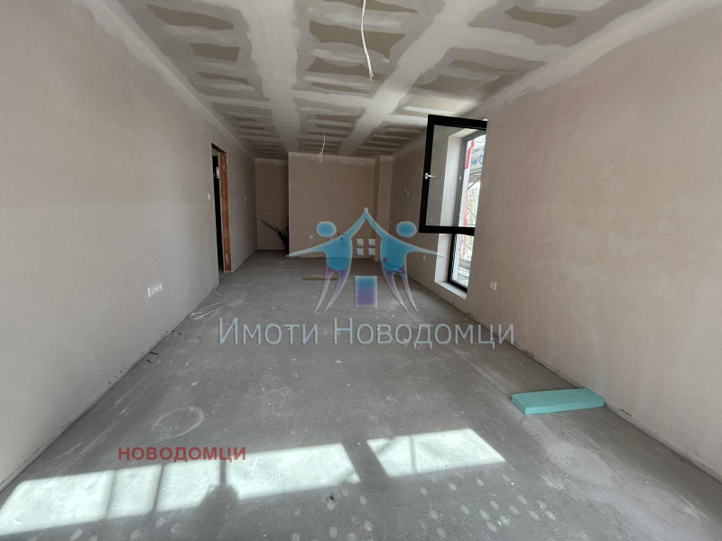 Продава 3-СТАЕН в град Шумен, Добруджански - 91 кв.м / 145 600 € » 284 768.85 лв., НОВОДОМЦИ