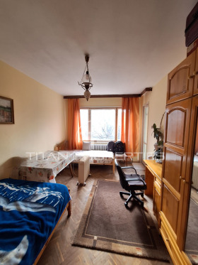 2 slaapkamers Christo Smirnenski, Plovdiv 6