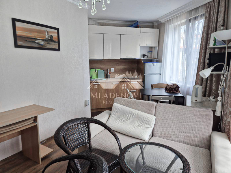 Продава 2-СТАЕН, гр. Приморско, област Бургас, снимка 2 - Апартаменти - 52225965