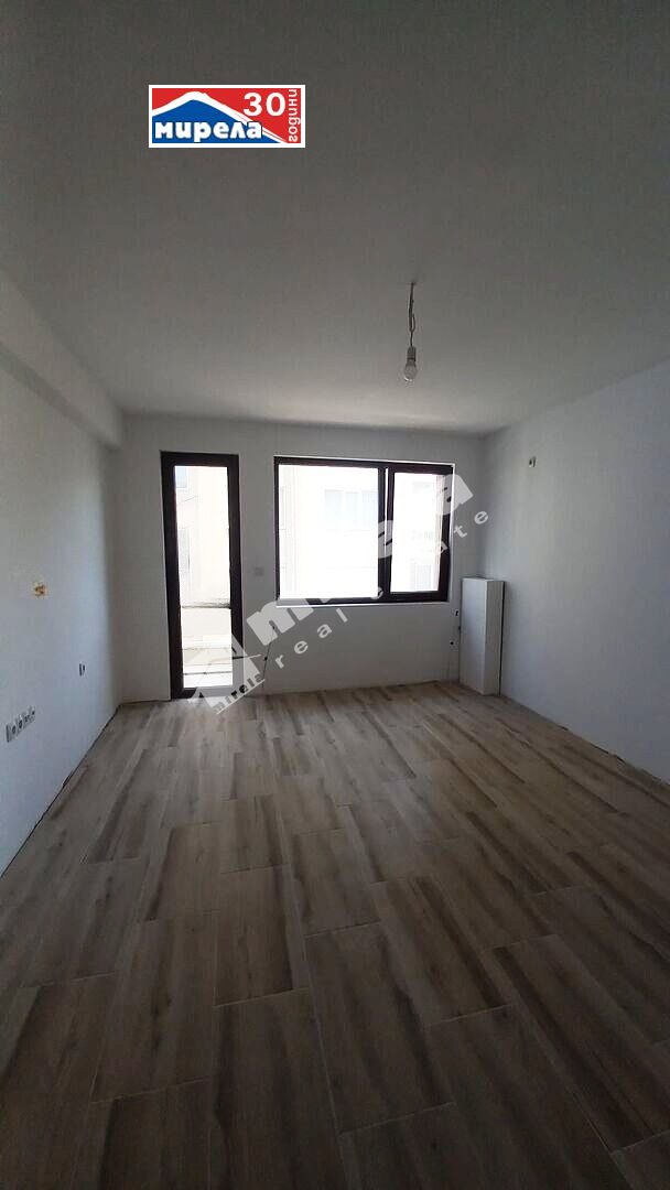 Продава 2-СТАЕН, град Велико Търново, Бузлуджа • 108000 € / 211229.64 лв. • 58770904 1