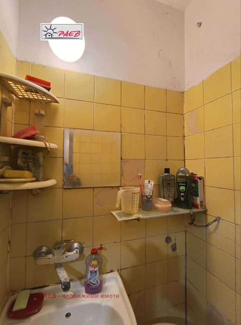 Продава 2-СТАЕН, гр. Русе, Възраждане, снимка 8 - Апартаменти - 53498978