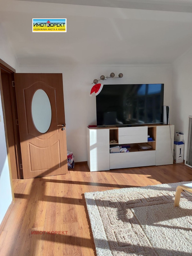 Te koop  Huis regio Pazardzjik , Mokrishte , 263 m² | 15011892 - afbeelding [10]