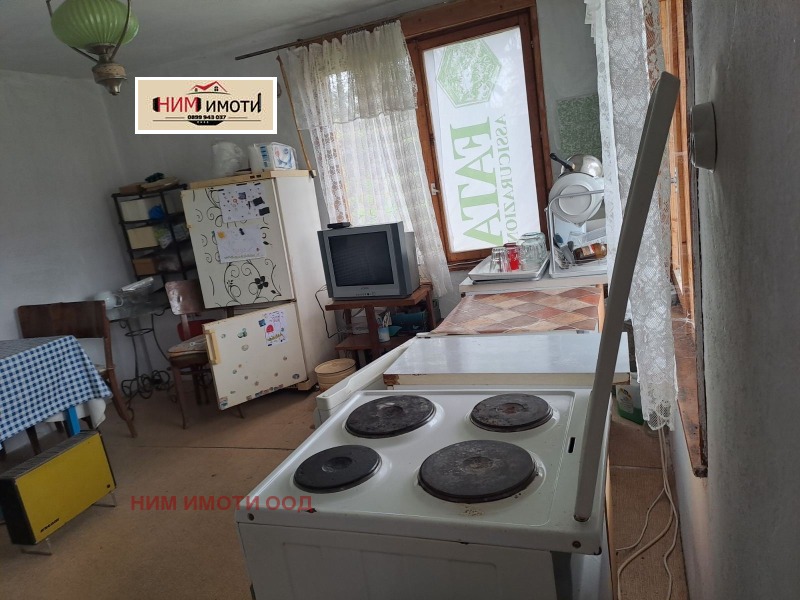 Продава КЪЩА, с. Бабинска река, област Кюстендил, снимка 9 - Къщи - 52231305