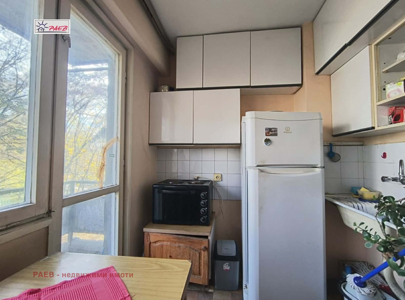 Продава 2-СТАЕН, гр. Русе, Възраждане, снимка 2 - Апартаменти - 53498978