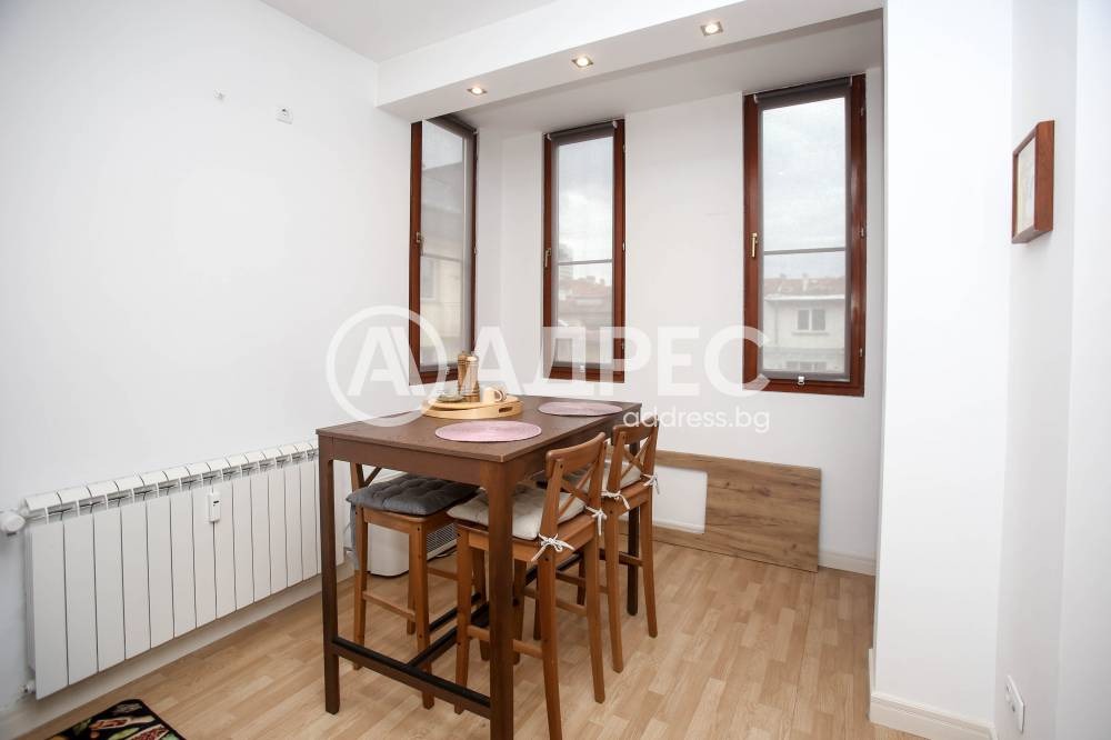 Продава МНОГОСТАЕН, гр. София, Център, снимка 11 - Апартаменти - 55987619