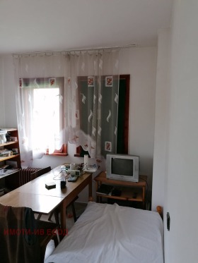 Hus Jasna poljana, region Burgas 14