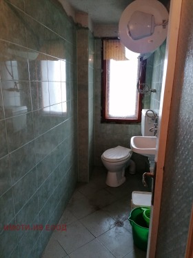 Hus Jasna poljana, region Burgas 12