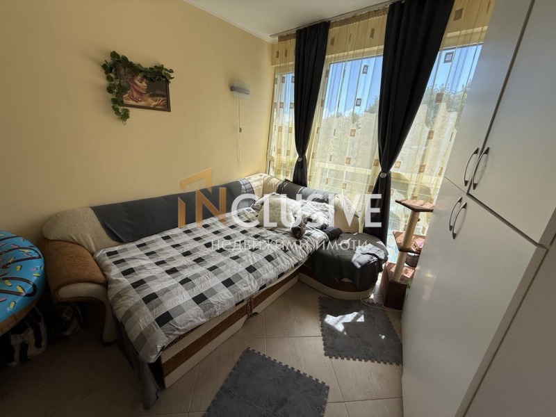 Myytävänä  2 makuuhuonetta Varna , k.k. Zlatni pjasatsi , 70 neliömetriä | 80357964 - kuva [8]