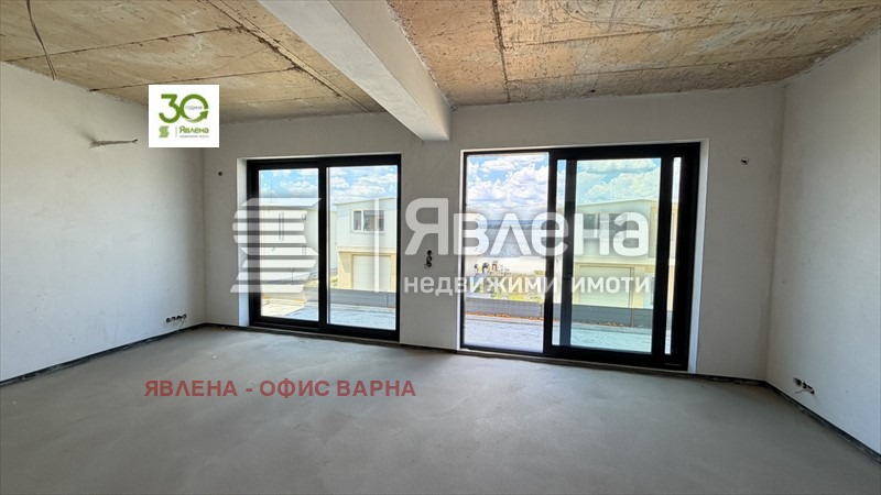 Продава КЪЩА, гр. Варна, Островна промишлена зона, снимка 8 - Къщи - 55793309
