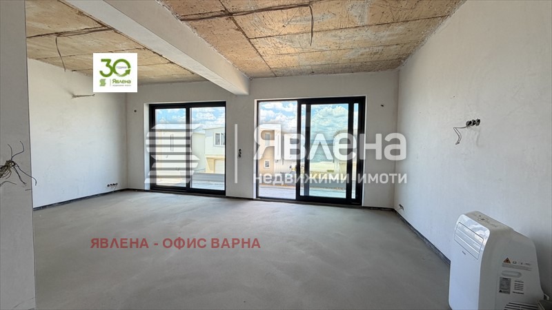 Продава КЪЩА, гр. Варна, Островна промишлена зона, снимка 9 - Къщи - 55793309