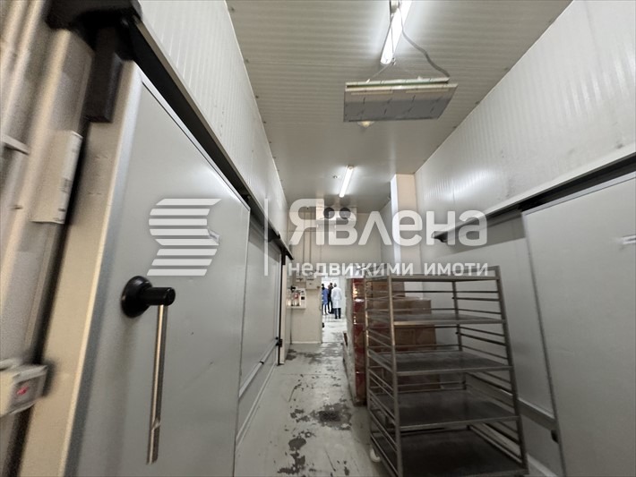 Na prodej  Úložný prostor oblast Sofia , Elin Pelin , 876 m2 | 77333861 - obraz [8]