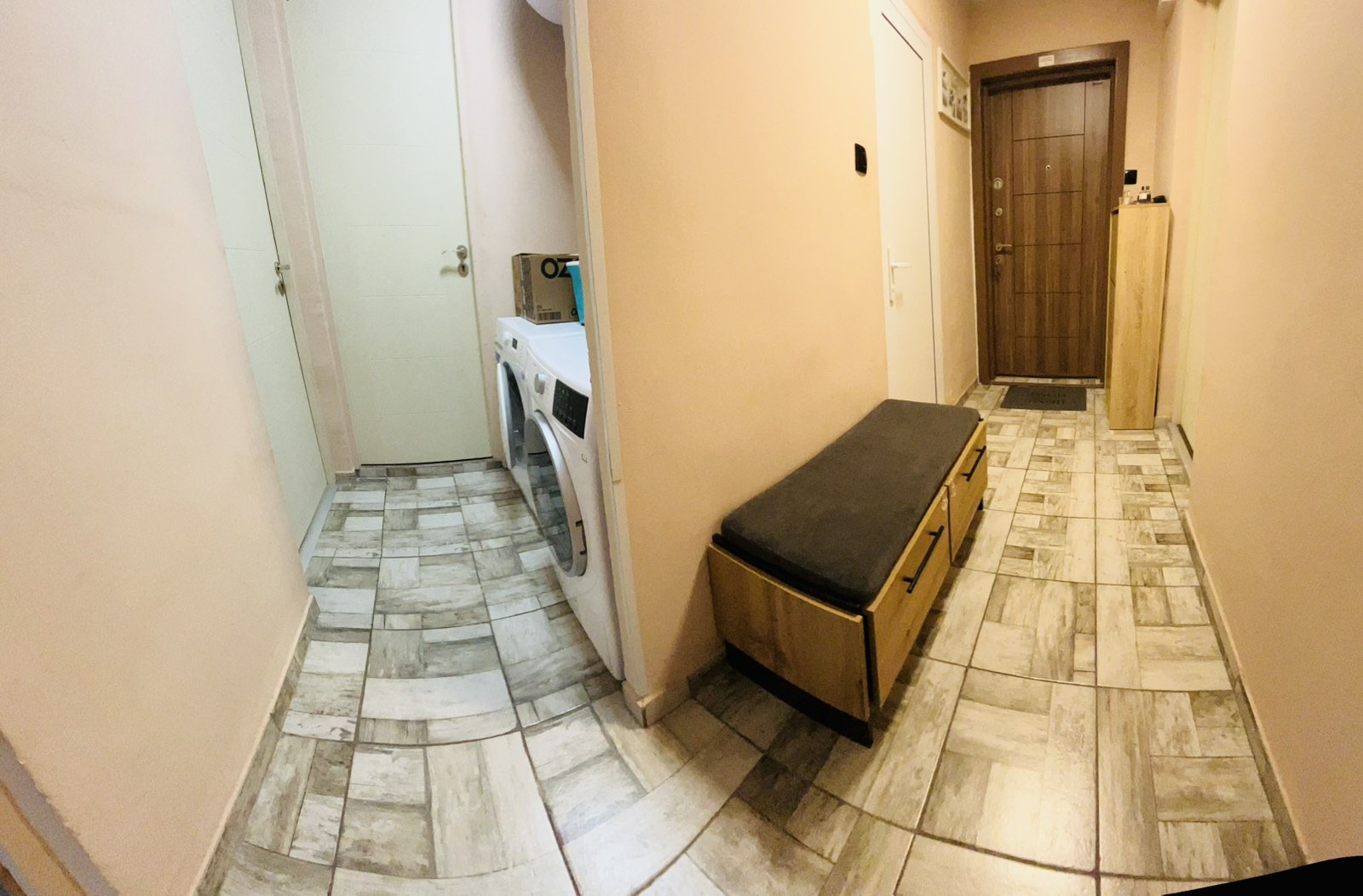 Продава 3-СТАЕН, гр. Русе, Родина 2, снимка 2 - Апартаменти - 54003227