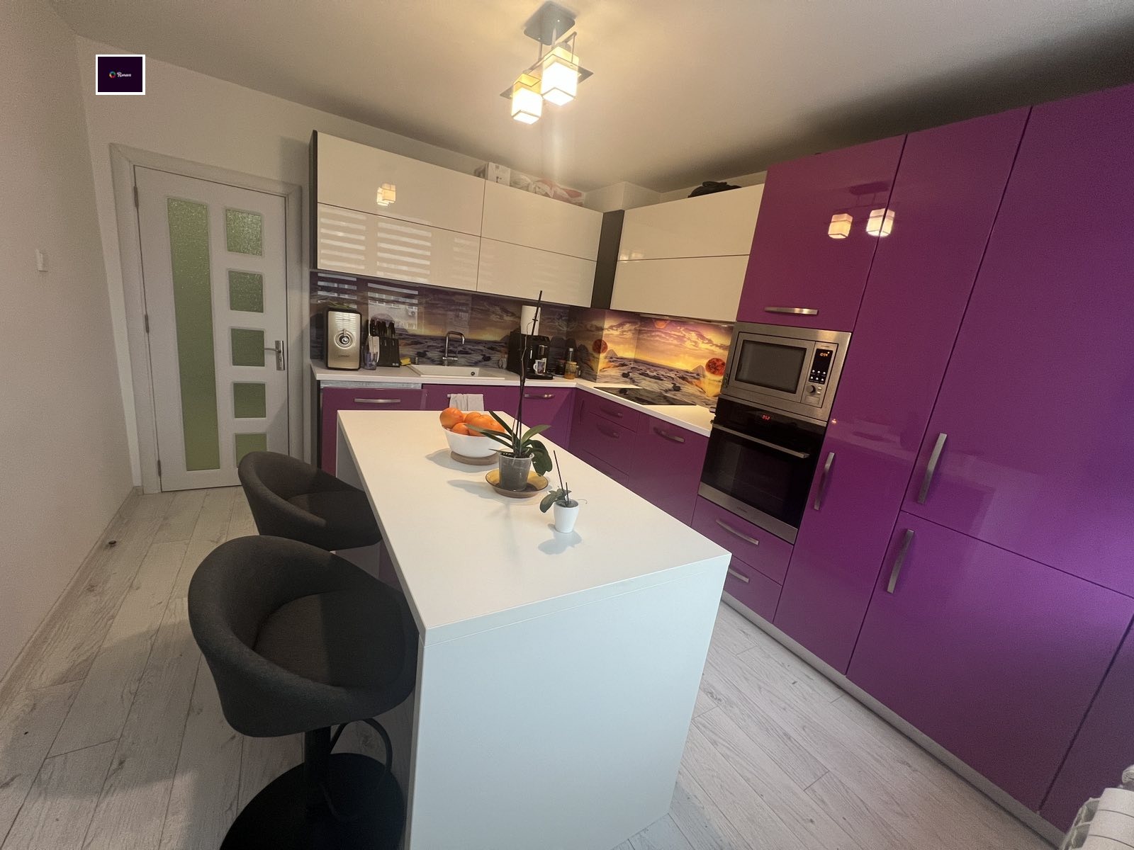 Продава МНОГОСТАЕН, гр. Варна, Трошево, снимка 2 - Апартаменти - 53706118