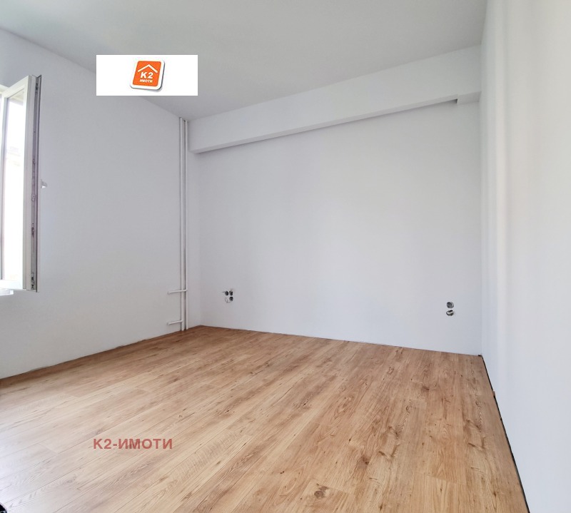 Na prodej  1 ložnice Sofia , Svoboda , 60 m2 | 53937820 - obraz [7]