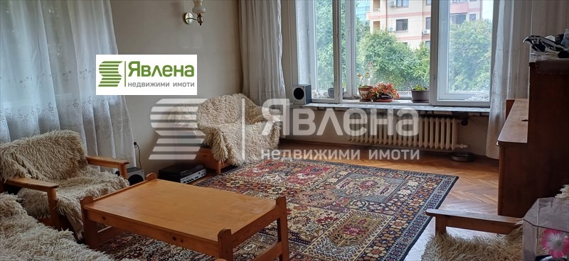En venta  2 dormitorios Sofia , Oborishte , 120 metros cuadrados | 45112631 - imagen [3]