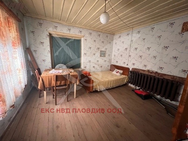 Продава КЪЩА, с. Стрелци, област Пловдив, снимка 4 - Къщи - 54307361