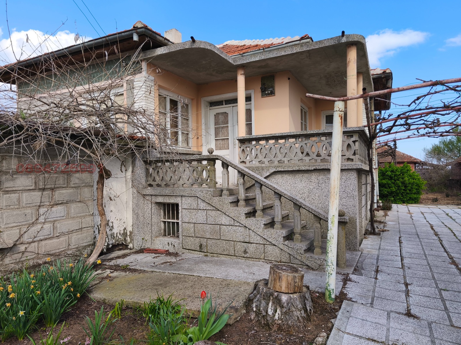 Продава КЪЩА, с. Зимница, област Ямбол, снимка 2 - Къщи - 56107340