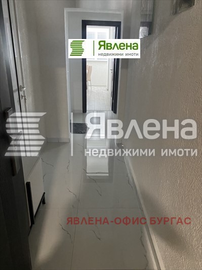 Продава  3-стаен град Бургас , Славейков , 80 кв.м | 33982937 - изображение [2]