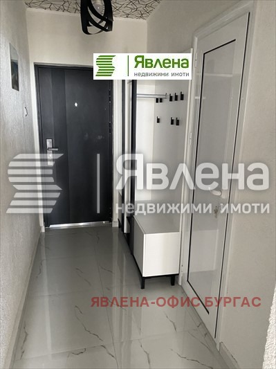 Продава  3-стаен град Бургас , Славейков , 80 кв.м | 33982937 - изображение [3]