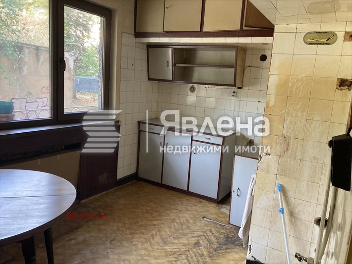 Продава 3-СТАЕН, гр. София, Гоце Делчев, снимка 4 - Aпартаменти - 48453546