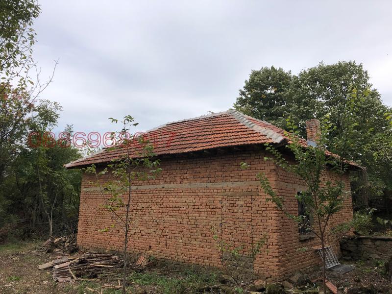 Продава КЪЩА, гр. Дряново, област Габрово, снимка 2 - Къщи - 52953130