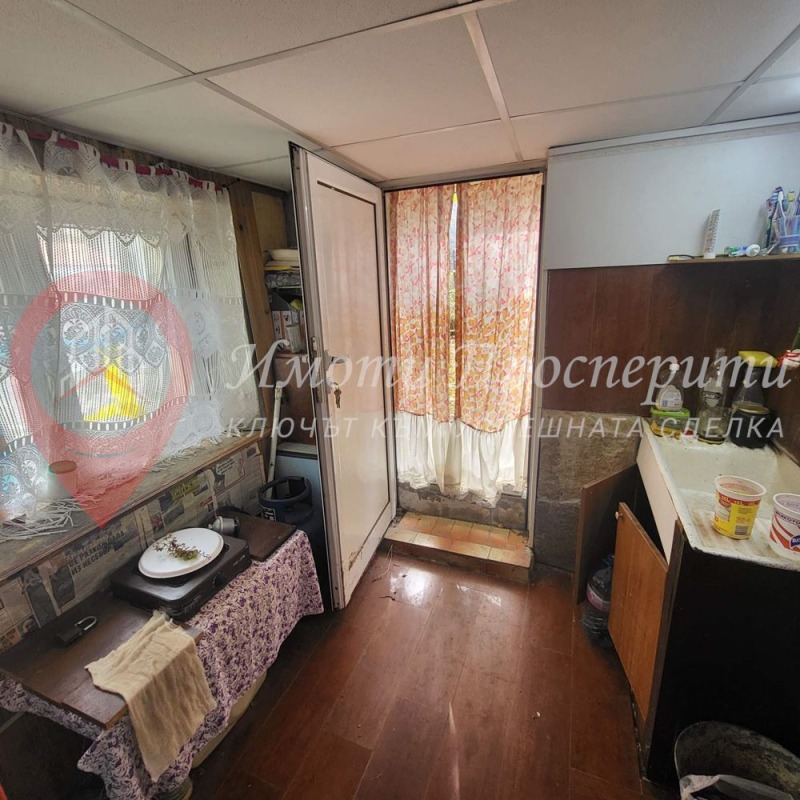 Продава КЪЩА, с. Владо Тричков, област София област, снимка 13 - Къщи - 52391739