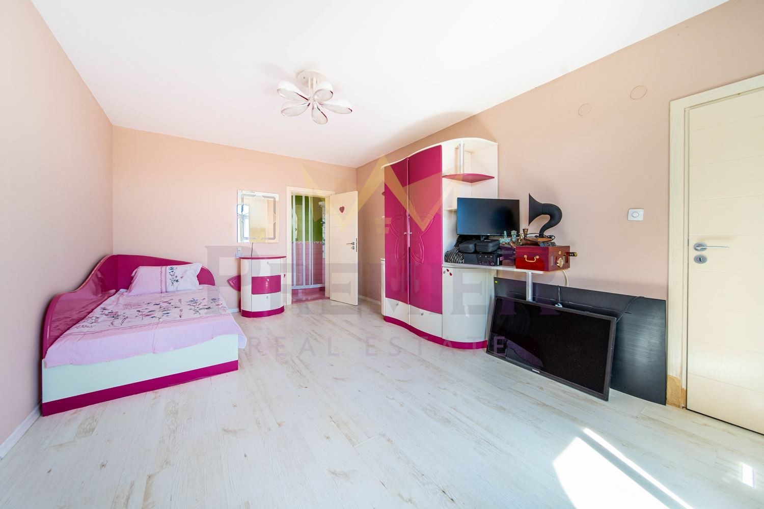 ������� ���� | Imot.bg � ����������� 8