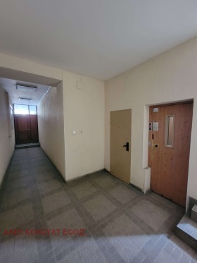 3 bedroom Tsentar, Sofia 1