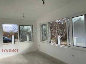 En venta  Casa Varna , m-t Alen mak , 240 metros cuadrados | 79342074 - imagen [4]