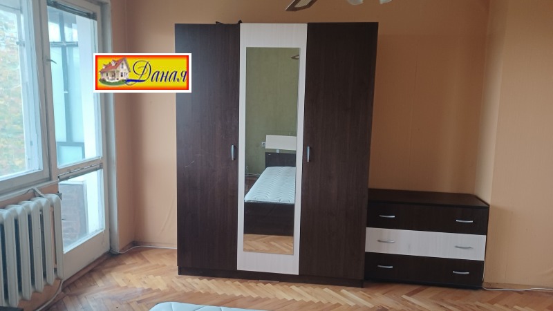 Na sprzedaż  2 sypialnie Wraca , Centar , 72 mkw | 86960228