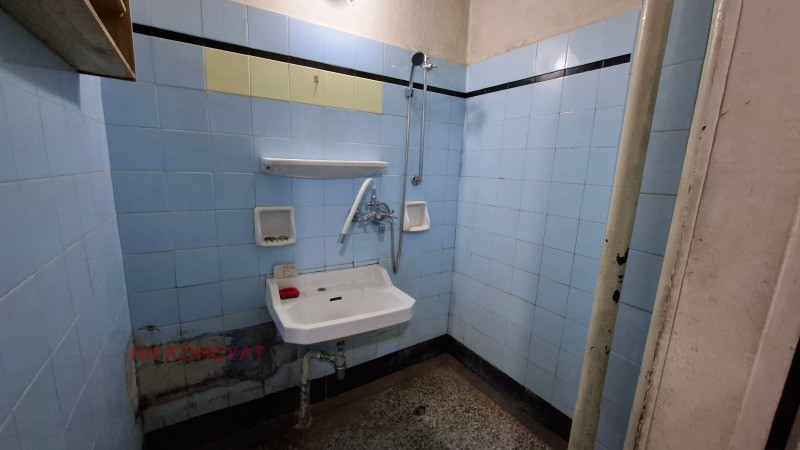 Продава  3-стаен град София , Гоце Делчев , 82 кв.м | 60540100 - изображение [15]