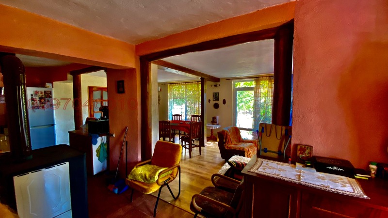 Продава КЪЩА, с. Бродилово, област Бургас, снимка 11 - Къщи - 52781337