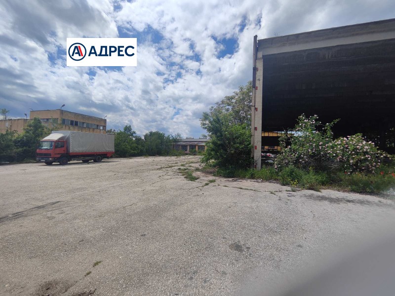 À venda  Construção industrial região Plovdiv , Karlovo , 665 m² | 80355979 - imagem [3]